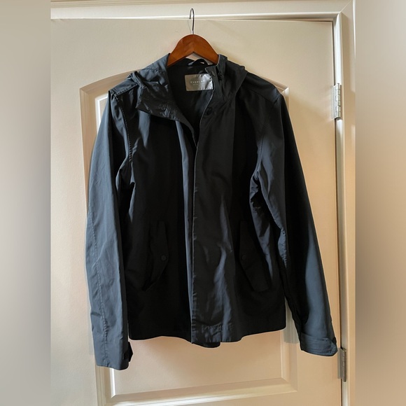 Everlane men’s rain jacket - Picture 1 of 5